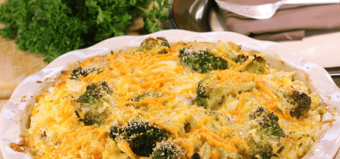 CHICKEN AND BROCCOLI CASSEROLE