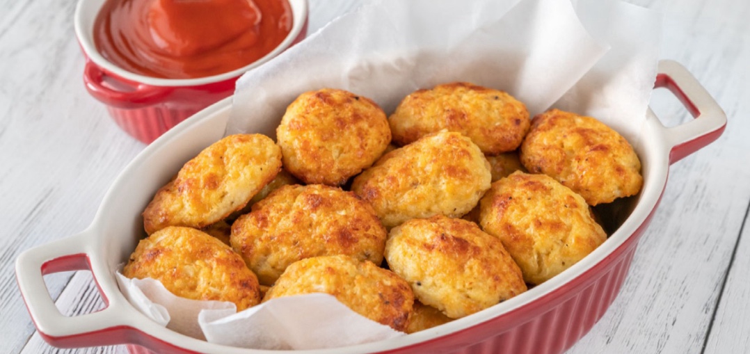 LOW-CARB CAULIFLOWER TOTS