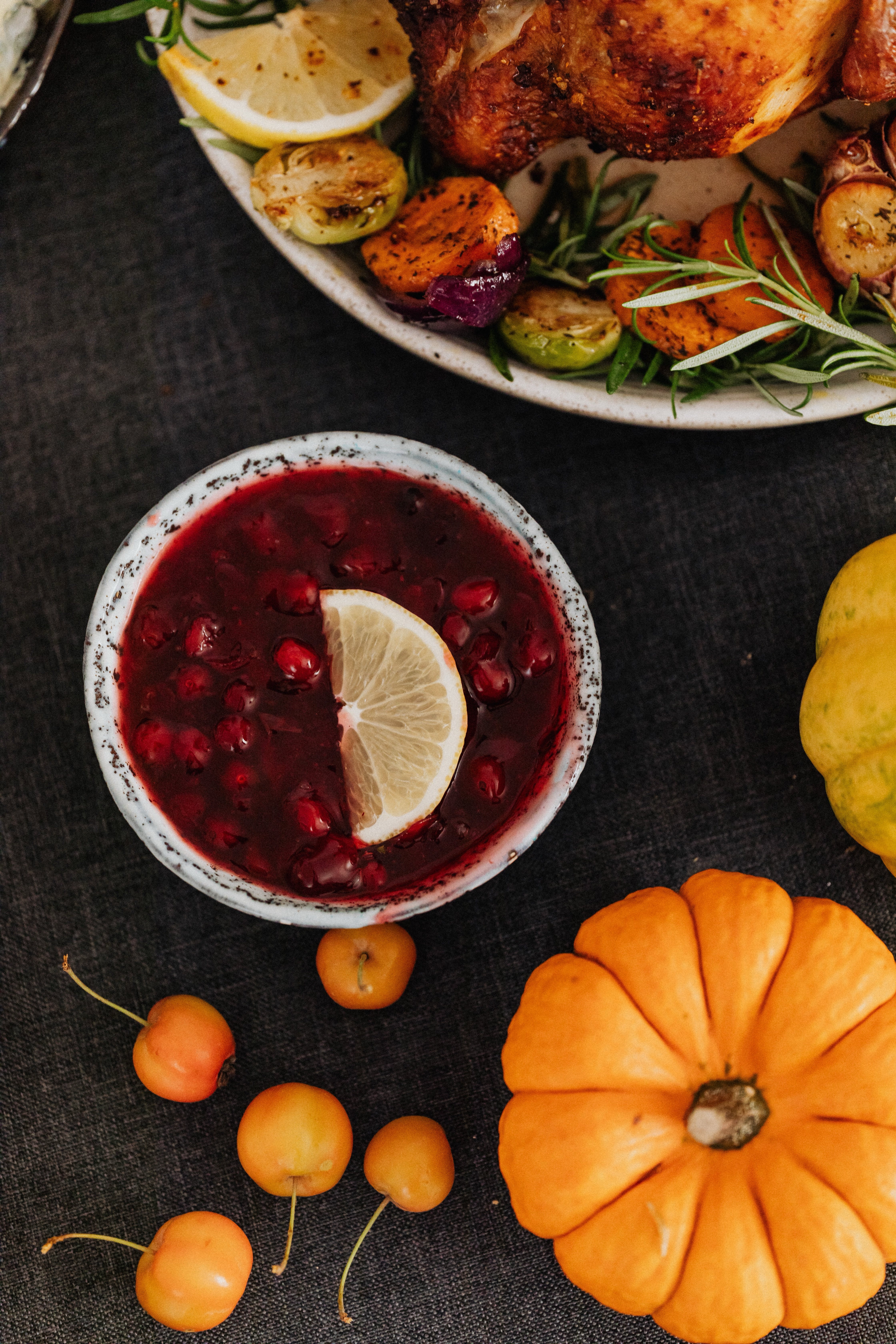 CHRISTMAS CRANBERRY SAUCE